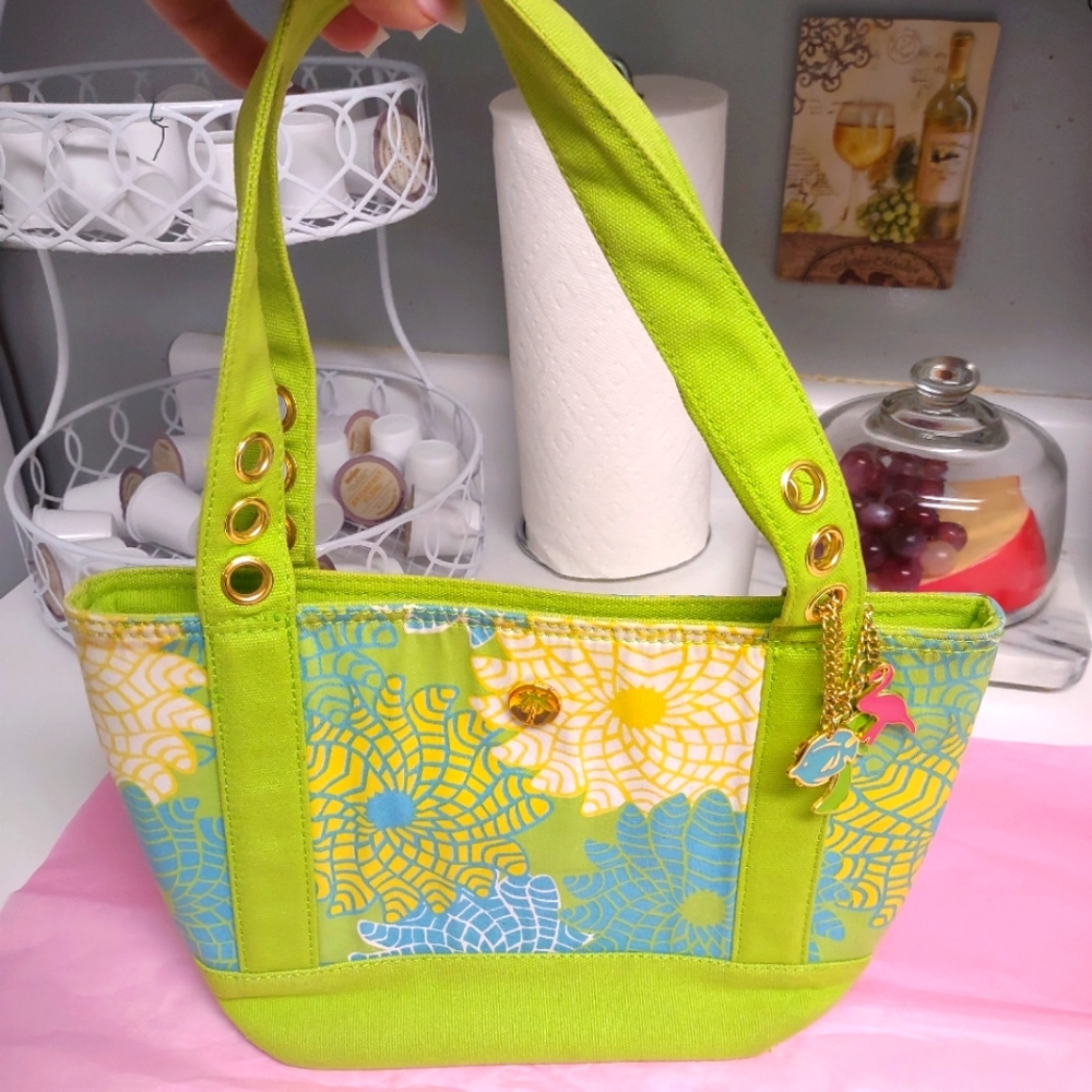 Super cute beach 🏖️⛱️ themed tote bag/purse